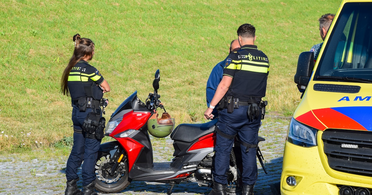 Scooterrijder ten val bij jachthaven in Scharendijke