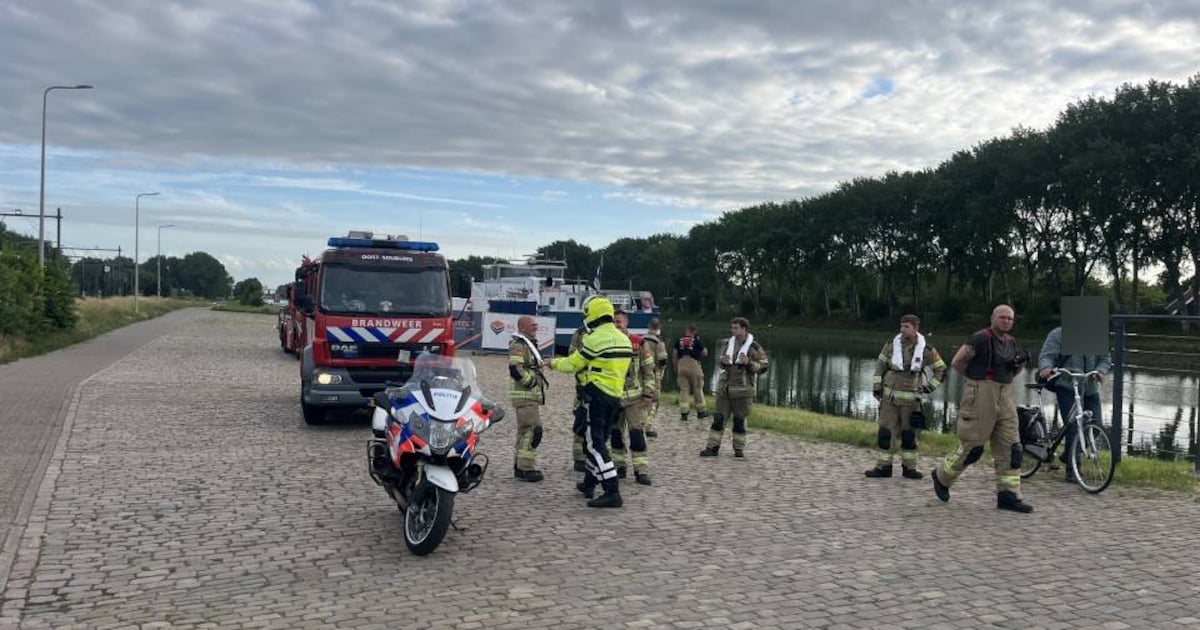 Hulpdiensten staken zoektocht voor persoon te water in Oost-Souburg, Kanaal door Walcheren open