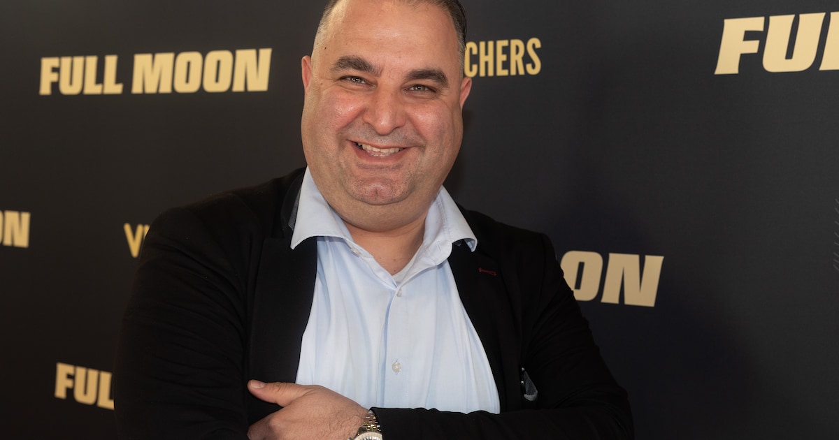Salar Azimi is op zoek naar een chauffeur die hém betaalt ...