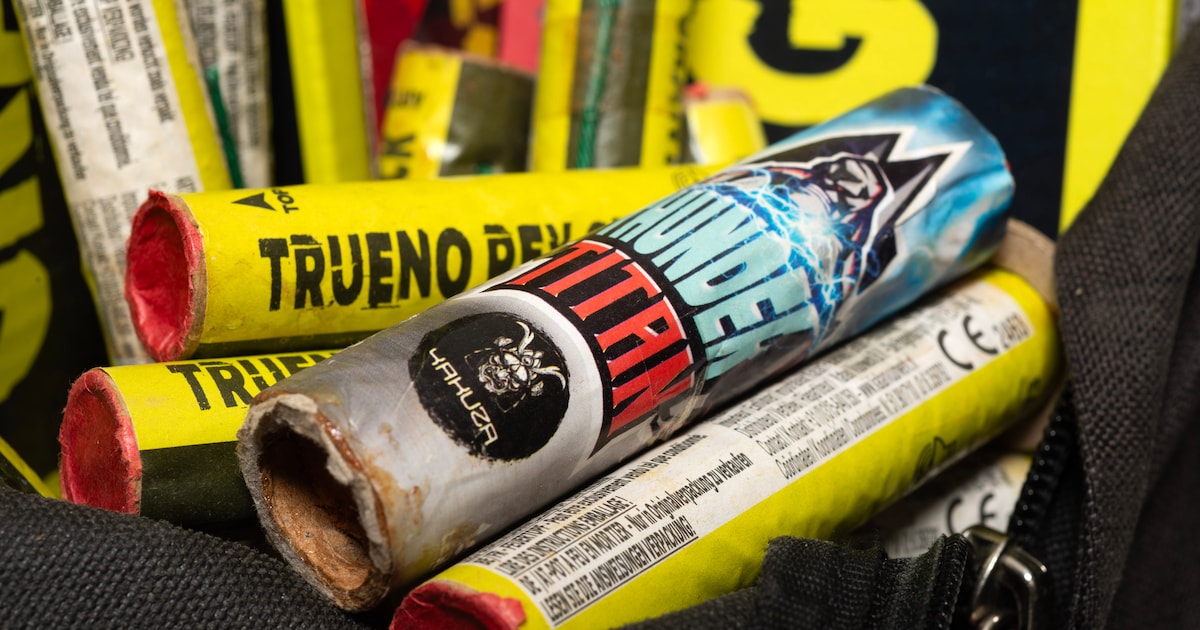 Politie waarschuwt voor nepvuurwerkhandelaren die mes trekken