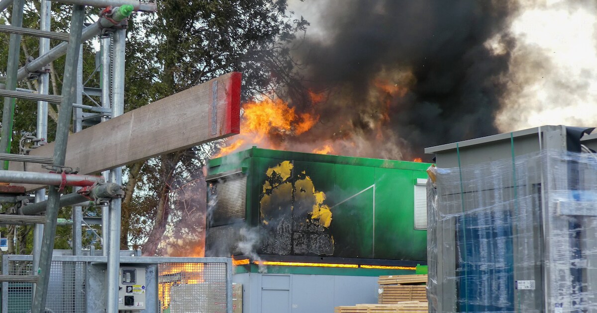 Brand op bouwterrein in het Dordtse Wielwijk