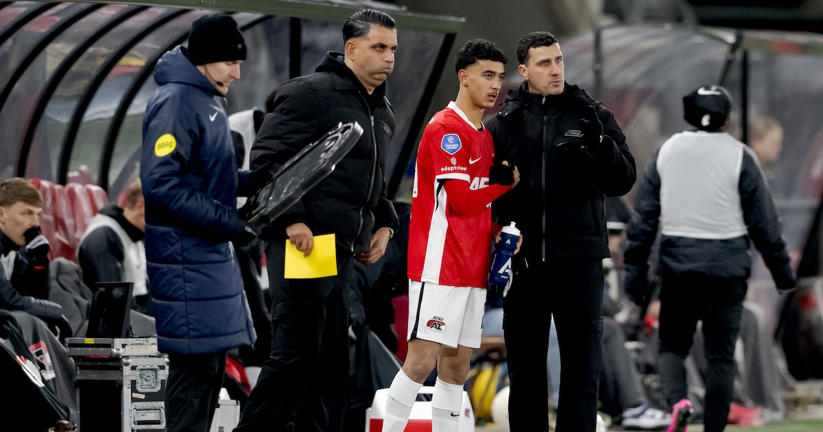 AZ hoopt met nieuwe staf en spelers uit dal te klimmen, maar maakt tegen Volendam nog niet veel indr