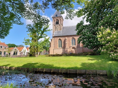 Jodocuskerk in Oosterland en Driekoningenkerk in Noordgouwe krijgen energiezuinige verlichting