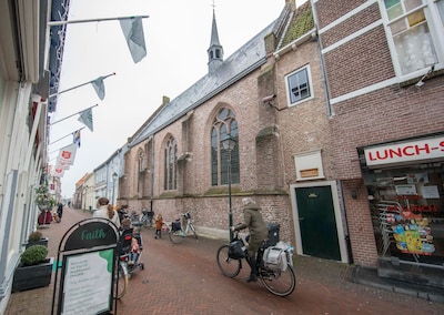 Avondviering met Taizé-liederen in Tholen
