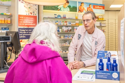Geliefde Goese apotheker ‘Bram’ stopt: ‘Je hebt geen idee wat je voor me hebt betekend’