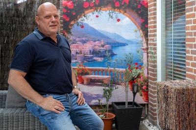 Dertig jaar na de Herculesramp doet het verlies van zijn zusje Ruud nog steeds pijn: ‘Ik blijf altijd de broer van Eveline, ze hoort bij mijn leven’