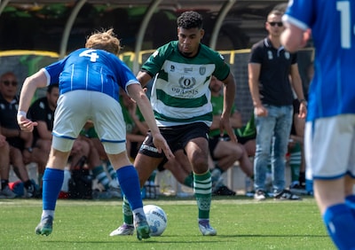 https://images.pzc.nl/NzBhZWNkZWM4YWU0NTQxN2VhODYvZGlvLzI3NDIyMzUyMS9maXQtd2lkdGgvNDAw/nlbeeld-30-5-2026-zeelandia-steenbergen-middelburg-foto-dirk-jan-gjeltema