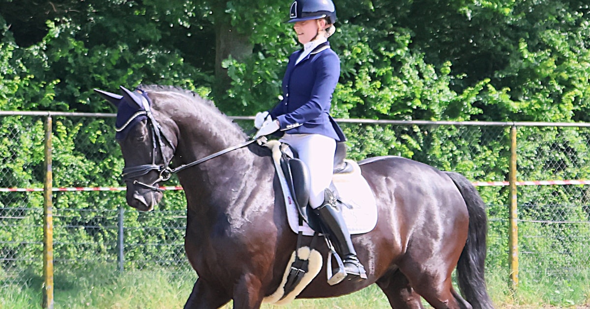 Megan Riemens droomt groot na dubbele zege in Nieuw- en Sint Joosland: ‘Dit wordt een Grand Prix-paa