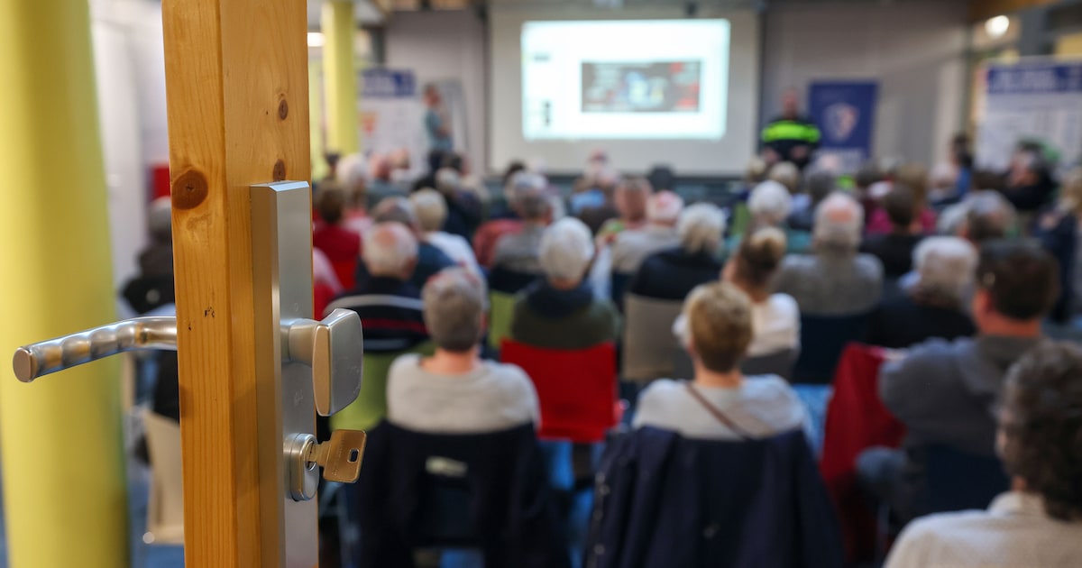 Bijeenkomst over nieuwe uitstraling van Boulevard De Wielingen in Cadzand-Bad