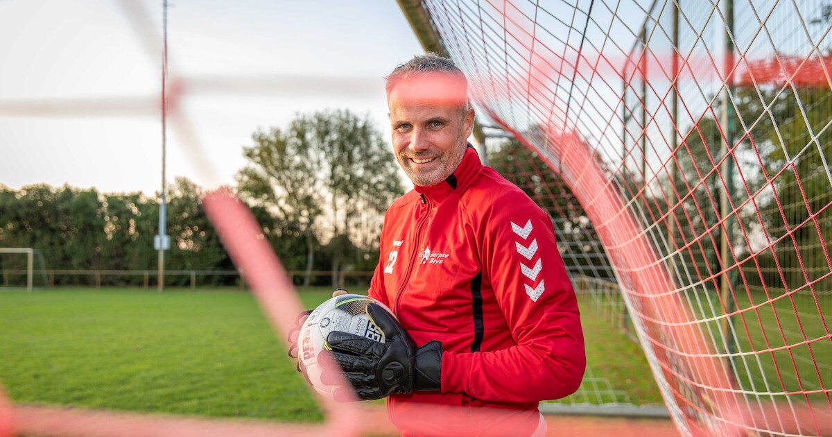 Lewedorpse Boys heeft zijn eigen Buffon op het doel staan