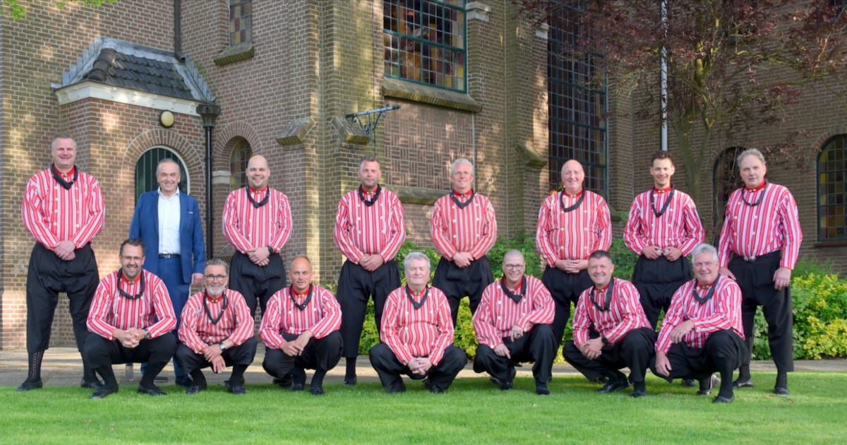 Urker Mans Formatie geeft zomerconcert in Koorkerk Middelburg