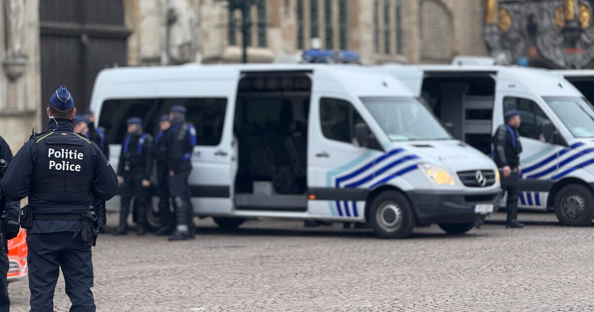 Plots ging zelfs voordeur van stadhuis op slot: hoe Marseille-supporters politie op scherp zetten in