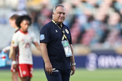 Curaçao van Dick Advocaat is koppositie weer kwijt na gelijkspel, Suriname pakt belangrijk punt