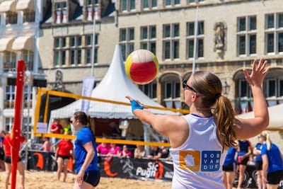 Bakken met zand: het Bergse beachvolleybaltoernooi komt er weer aan
