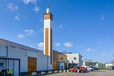 Extra cameratoezicht en politiesurveillance bij Bergse El Feth-moskee