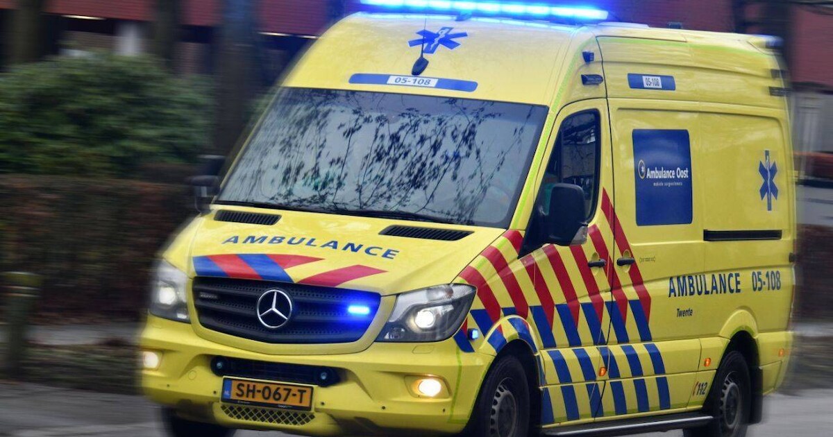 Ambulance met spoed naar Rotterdam