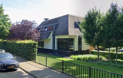 Even binnengluren: dit is het duurste huis dat nu in Bergen op Zoom te koop staat
