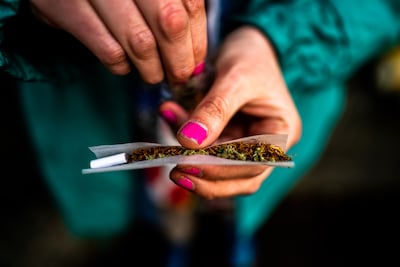 Jongeren op Schouwen-Duiveland voelen zich vaak goed, maar alcoholgebruik blijft hoog volgens nieuw onderzoek
