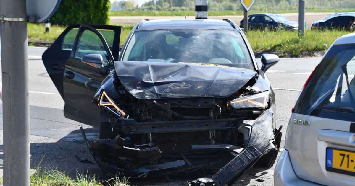 Gewonden bij aanrijding op N61 in Terneuzen