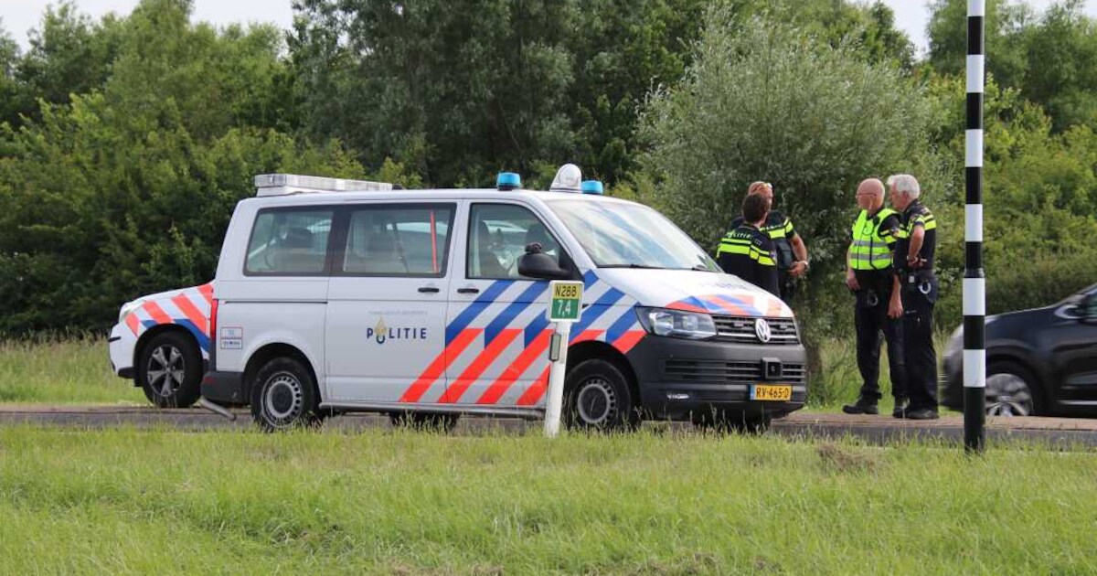 Fietsster geschept door auto bij Biggekerke