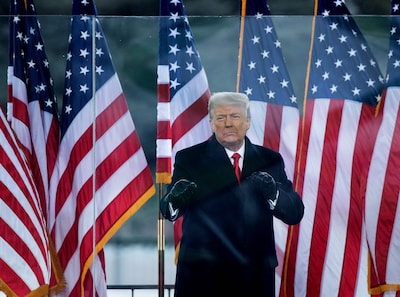 Directeur BBC stapt op na knippen in speech Donald Trump: Britse omroep deed of president opriep tot geweld