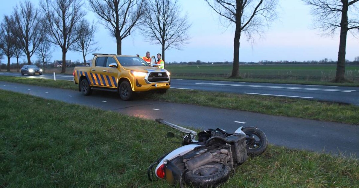 Vrachtwagenchauffeur en scooterrijder botsen op N662 in Ritthem | 112 ...