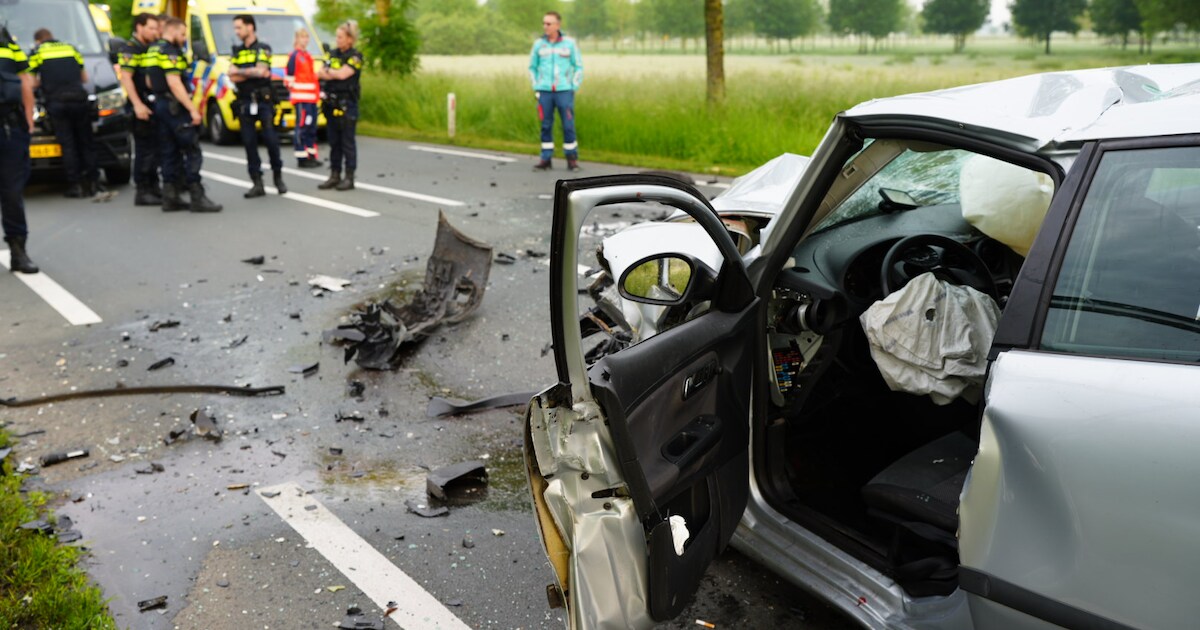 Net voor zwaar ongeval in Giessen vraagt vriendin aan autobestuurder: ‘Ga je out, of zo’