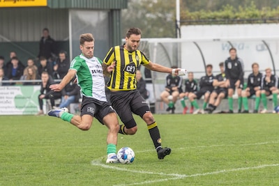 Boeiende Thoolse burenruzie kent geen winnaar: ‘Het was een echte derby, fel en fair’