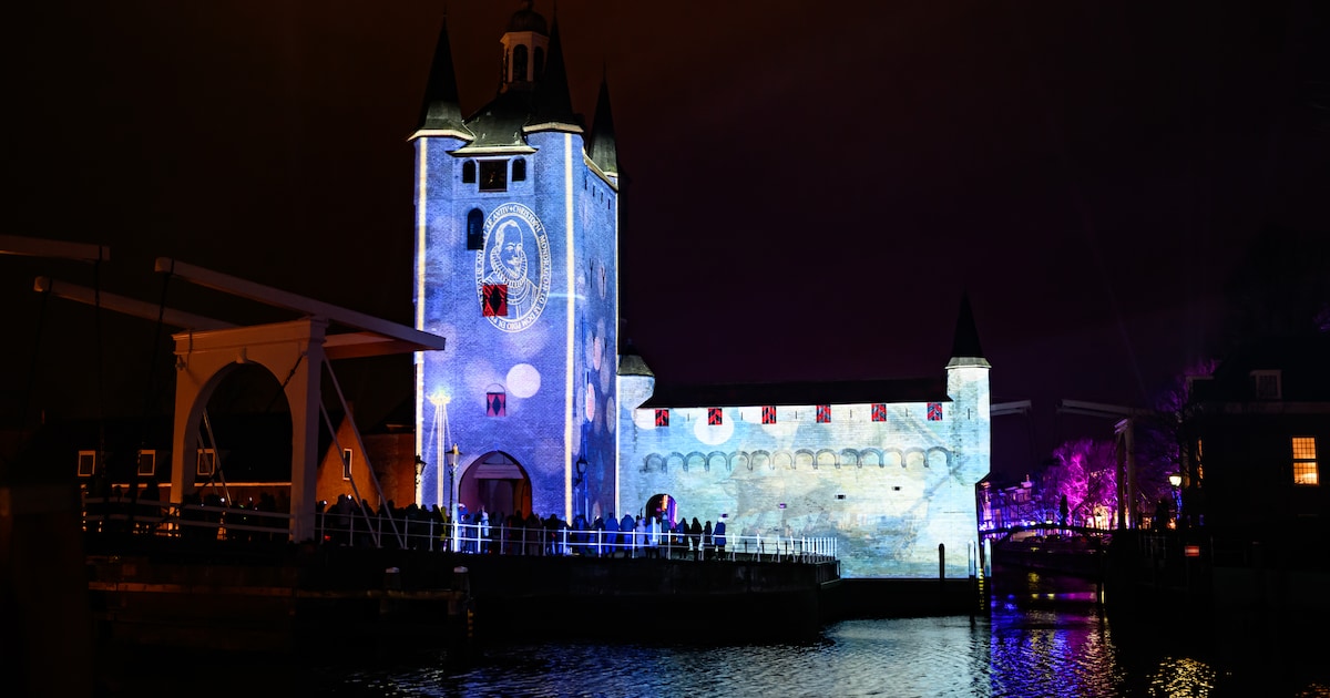 Lichtfestival Zeelicht in Zierikzee groter en drukker dit jaar, maar niet iedereen is enthousiast