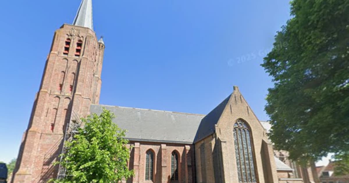 Afsluiting van expositieweken in Mariakerk Nisse met 'Kunst op zakformaat'