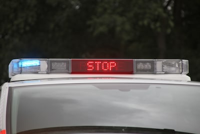 Bestuurder uit Bergen op Zoom rijdt 69 kilometer per uur te hard op A58 en raakt rijbewijs kwijt