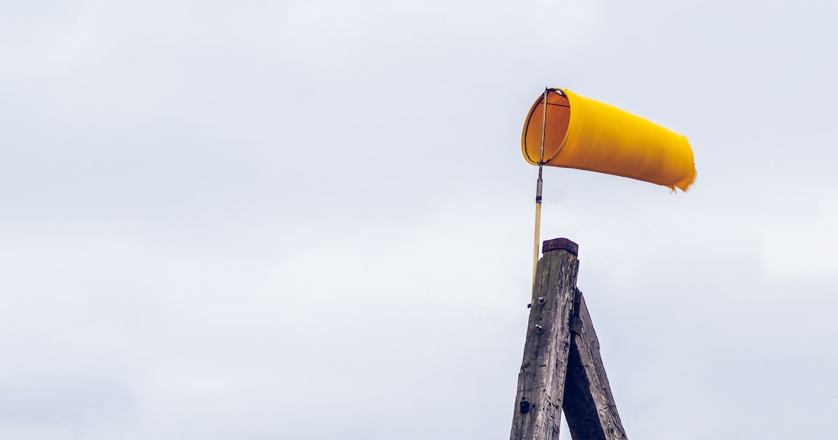 Harde wind, onstuimige wind in Vlissingen in de nacht