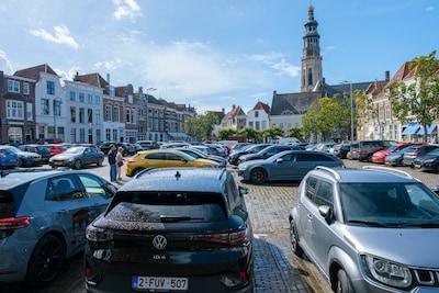 Parkeren in Zeeland op veel plaatsen weer wat duurder: hier betaal je het meest