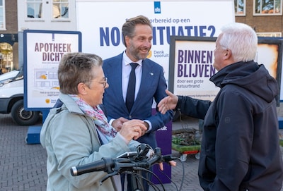 ‘Een noodpakket helpt tijdelijk, maar vervangt geen brandweer, ambulance of medische hulp’