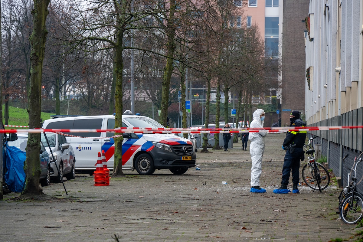 Arrestatie moordverdachten loopt uit op drama voor Rotterdamse: 'Broers  dachten dat ik hen had verraden' | Rotterdam | PZC.nl