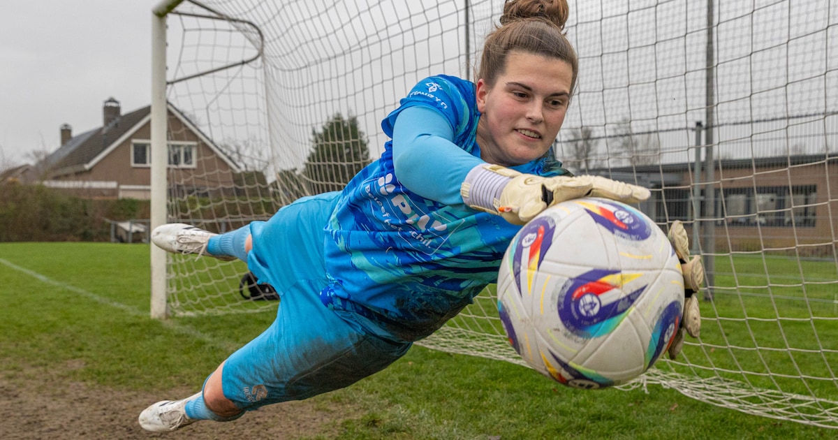 Keepster Fleur Jansen van Rosendaal krijgt een kans waar ze niet meer op had gerekend: ‘Het is nu vo