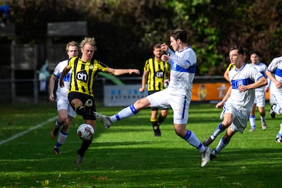 MOC’17 speelt maar één helft goed, maar dat is genoeg tegen Klundert: ‘We moesten overleven en dat is gelukt, maar vraag niet hoe’