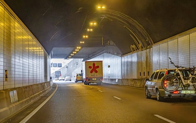 ‘Iedereen kan tijdens het herstel door de tunnel’: maar dan wel met de bus