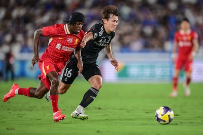 Jeremie Frimpong maakt met assist als invaller goede indruk bij oefenzege Liverpool