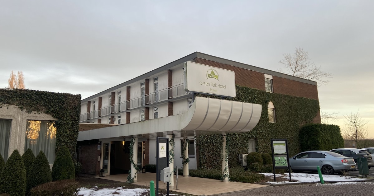 Alsnog effectieve celstraf voor cocaïnehandel met hooligan vanuit Brugs hotel