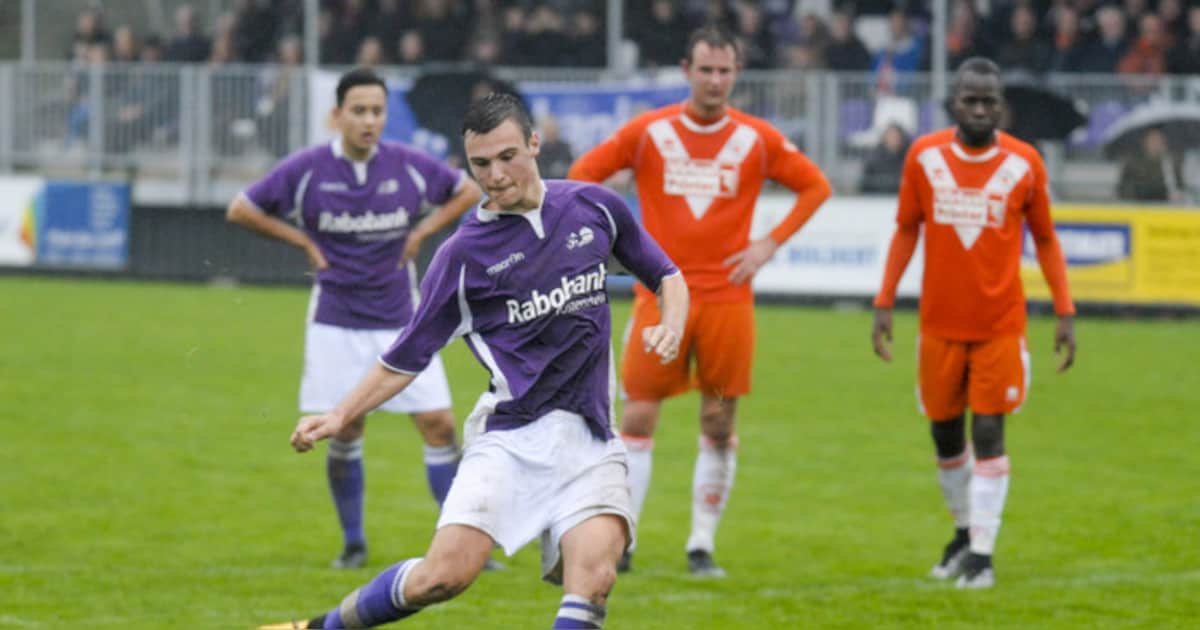 Dorst met Barendrecht na verlenging uit KNVB beker