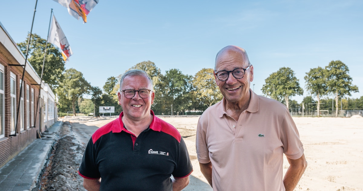 Voetbalclub Steen wacht al jaren op kunstgrasveld, maar droogte zet de aanleg nu stil