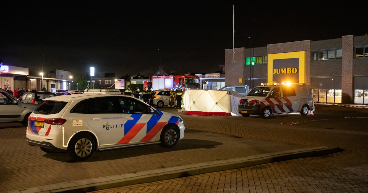 Fatale climax in slepend scheidings­dra­ma: reconstruc­tie van steekpar­tij Sint Willebrord