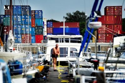 Watersportvereniging doet oproep aan politiek: jachthaven wil weg uit ingeklemde Theodorushaven