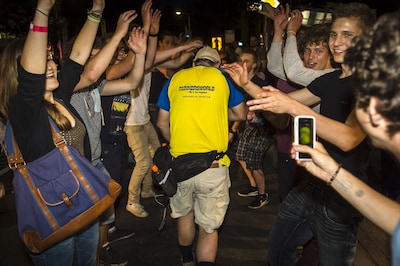 Dit moet je weten over de Vierdaagse: ‘Hordes studenten staan om 04.00 uur te juichen’