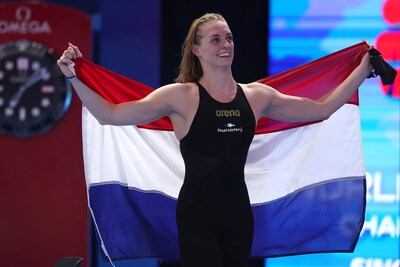 Marrit Steenbergen prolongeert wereldtitel in Singapore na zinderende finale