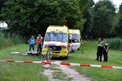 Baby’tje dat in Hulst in sloot belandde ligt nog in ziekenhuis; oorzaak ongeval nog onbekend