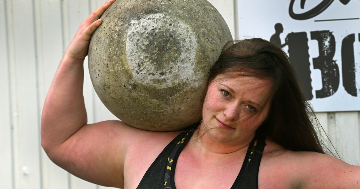 Spierbundels op hoge hakken: ‘Een jurk of skinny jeans vinden met mijn figuur, dat is wel een proble