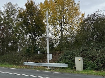 Dit doet de paal op de Philipsdam (en op 31 andere plaatsen in Zeeland)