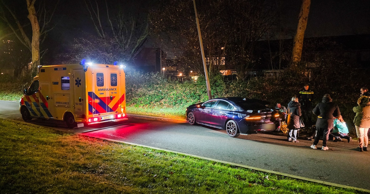 Meerdere gewonden bij eenzijdig ongeval op de Rudyard Kipling-erf in Dordrecht